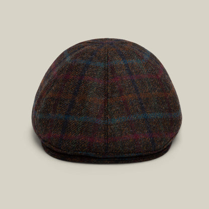 The Cozy Benjamin Paul by Goorin Bros. in GROUND color features a classic wool duckbill ivy style, adding timeless charm and warmth to any outfit.